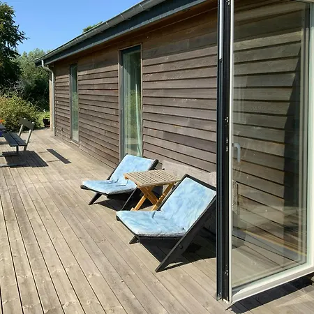 Tatil Evi Renovated With Sea View On Agerso